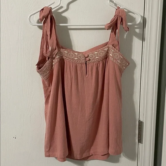 NWT Kori Boho Pink Coral Flowy Embroidered Trim Tie Strap Top Size Medium - Picture 4 of 9